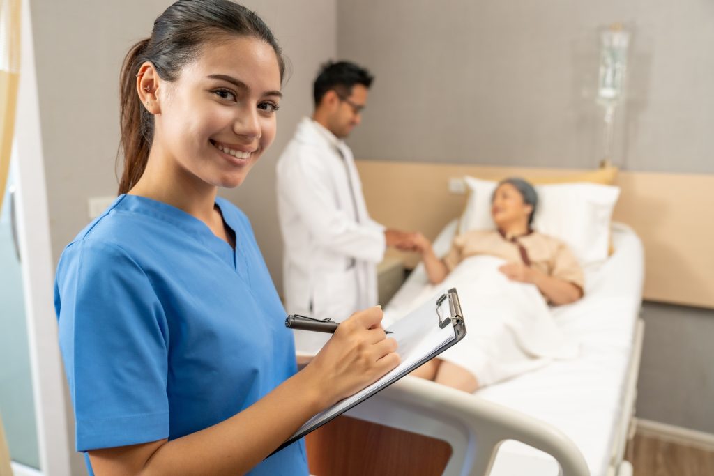 5 Signs Your Loved One May Need Home Care Assistance